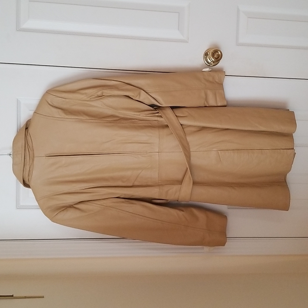 Centigrade Ladies Leather Coat - Picture 2 of 16